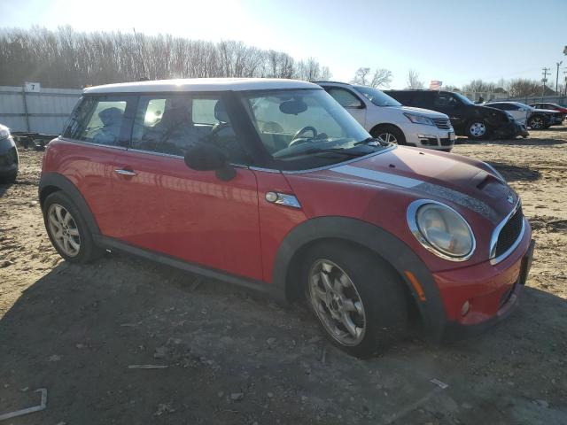 Photo 4 from auction – 2010 MINI COOPER S with VIN WMWMF7C5XATZ73092