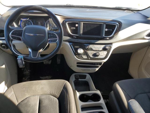 Photo 8 from auction – 2020 CHRYSLER VOYAGER LX with VIN 2C4RC1CG9LR136652