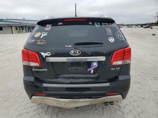 Photo 6 from auction – 2013 KIA SORENTO SX with VIN 5XYKWDA29DG374878