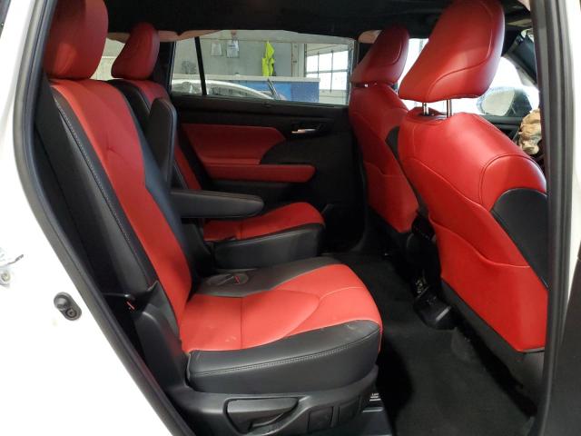 صورة رقم 11 من المزاد - 2023 TOYOTA HIGHLANDER مع VIN 5TDKDRBH5PS512686