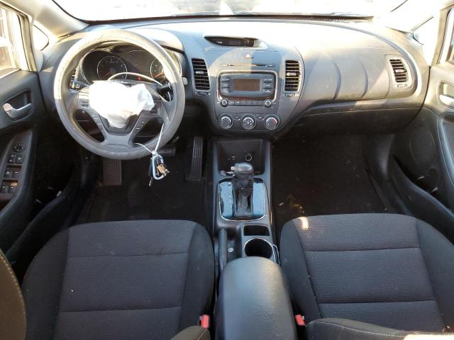 Photo 8 from auction – 2017 KIA FORTE LX with VIN 3KPFK4A76HE142895
