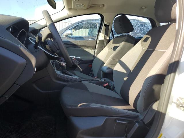 Фото 7 с аукциона – 2014 FORD FOCUS SE с VIN 1FADP3K22EL358743