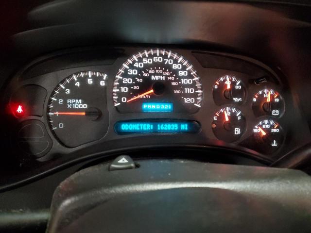 Photo 9 from auction – 2004 CHEVROLET SILVERADO with VIN 2GCEK19T141276698