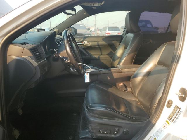 Photo 7 from auction – 2017 LEXUS CT 200 with VIN JTHKD5BHXH2289383
