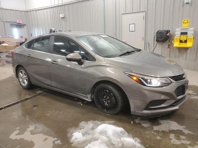 Photo 4 from auction – 2017 CHEVROLET CRUZE LT with VIN 1G1BE5SM2H7239178