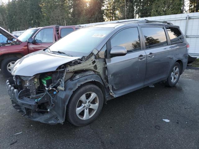 TOYOTA SIENNA LE 2011 with VIN 5TDKK3DC3BS136762 - Photo from auction