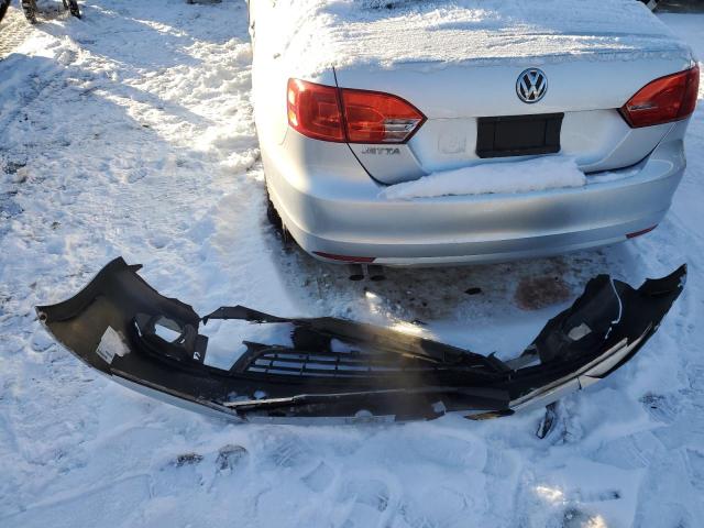 Photo 12 from auction – 2013 VOLKSWAGEN JETTA BASE with VIN 3VW2K7AJ9DM240926