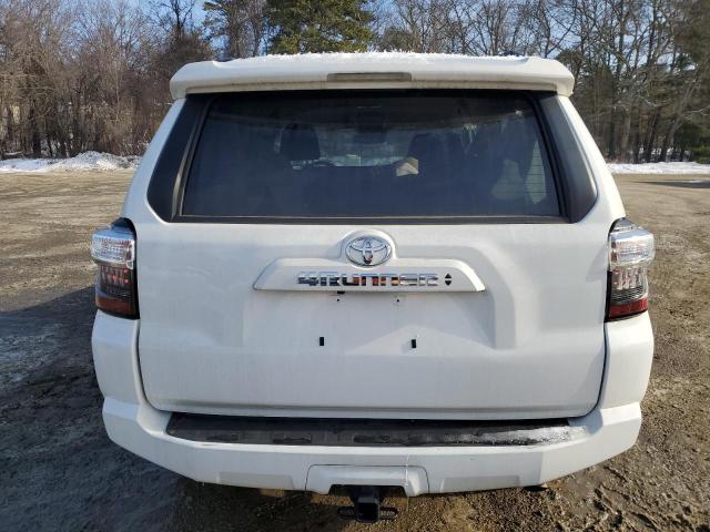Photo 6 from auction – 2023 TOYOTA 4RUNNER SE with VIN JTEMU5JR2P6142367