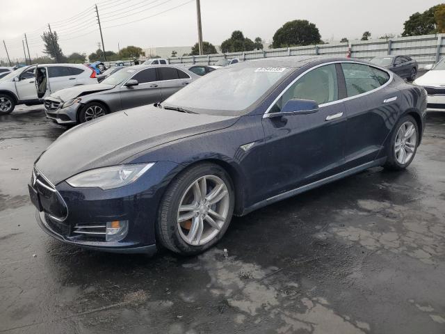 TESLA MODEL S 2013 with VIN 5YJSA1CNXDFP13305 - Photo from auction