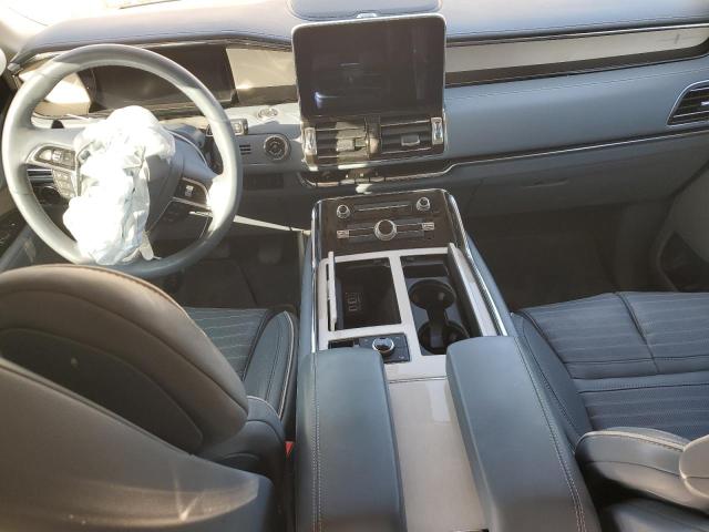 Photo 8 from auction – 2018 LINCOLN NAVIGATOR with VIN 5LMJJ2TT9JEL07165