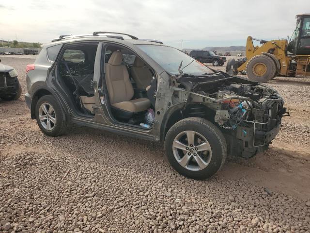 Photo 4 from auction – 2015 TOYOTA RAV4 XLE with VIN JTMWFREV2FD058436