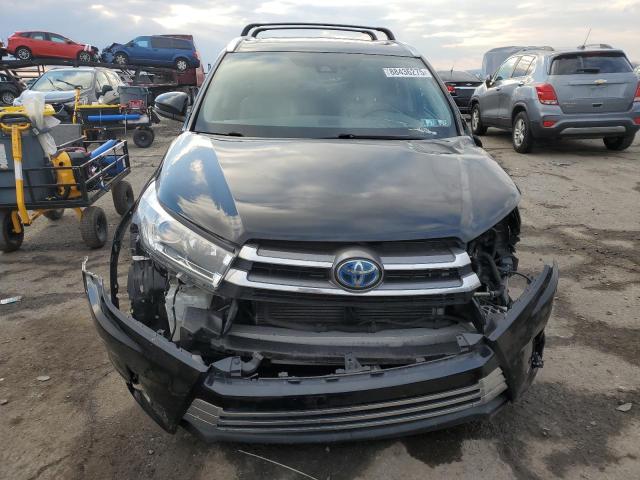 Photo 5 from auction – 2019 TOYOTA HIGHLANDER with VIN 5TDDGRFH9KS064276