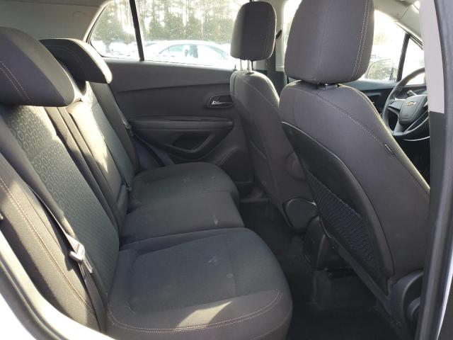 Photo 11 from auction – 2017 CHEVROLET TRAX LS with VIN KL7CJNSB3HB072166
