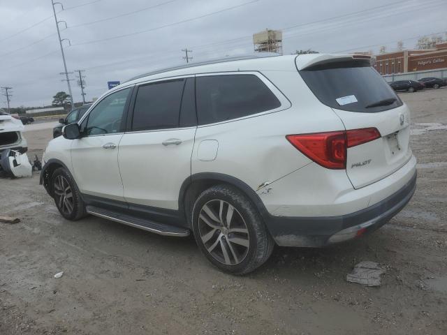Photo 2 from auction – 2018 HONDA PILOT TOUR with VIN 5FNYF5H9XJB030191