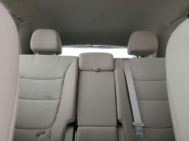Photo 10 from auction – 2015 KIA SORENTO LX with VIN 5XYKTDA70FG558548