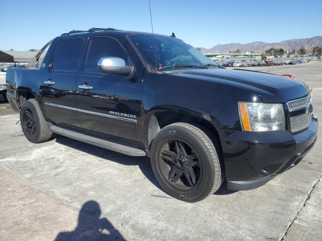 Photo 4 from auction – 2013 CHEVROLET AVALANCHE with VIN 3GNTKGE77DG200923