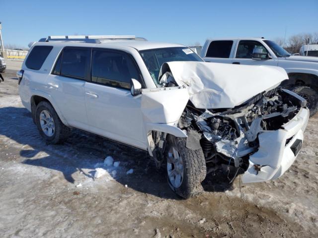 Photo 4 from auction – 2018 TOYOTA 4RUNNER SR with VIN JTEBU5JR7J5571251