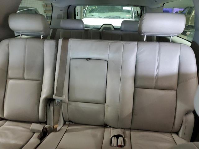 Photo 10 from auction – 2008 CHEVROLET SUBURBAN C with VIN 3GNFC16078G195463