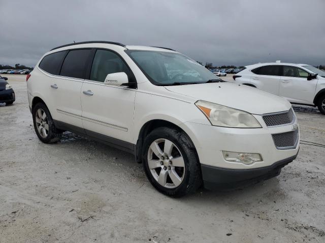 Foto 4 de la subasta – 2011 CHEVROLET TRAVERSE L con VIN 1GNKRLED3BJ205067