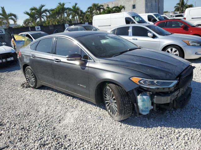 Photo 4 from auction – 2017 FORD FUSION TIT with VIN 3FA6P0RU1HR310008