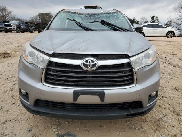 Photo 5 from auction – 2014 TOYOTA HIGHLANDER with VIN 5TDZKRFH4ES025846