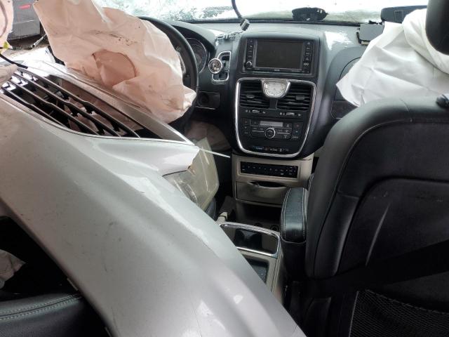Photo 8 from auction – 2012 CHRYSLER TOWN & COU with VIN 2C4RC1CG6CR172220