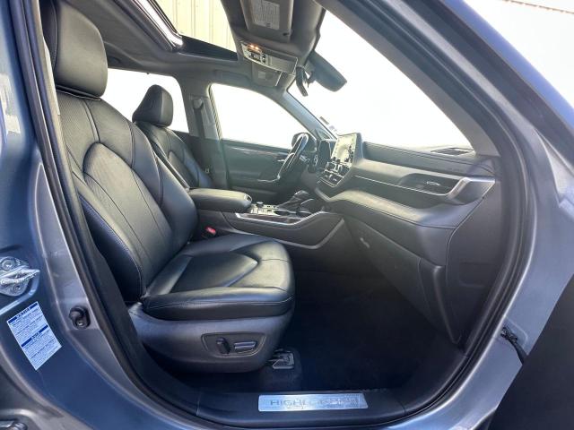 Photo 5 from auction – 2020 TOYOTA HIGHLANDER with VIN 5TDDZRBH7LS045520