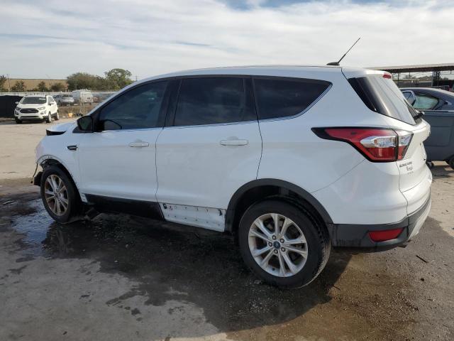 Photo 2 from auction – 2017 FORD ESCAPE SE with VIN 1FMCU0G94HUC35295