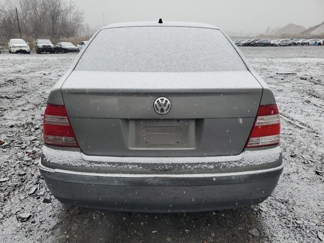 Photo 6 from auction – 2005 VOLKSWAGEN JETTA with VIN 3VWSA69MX5M054812