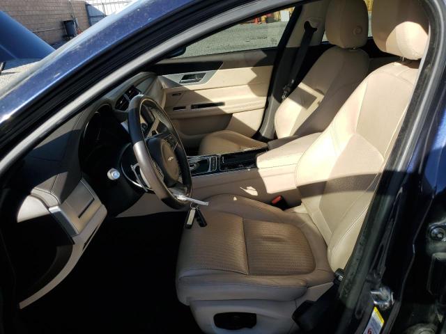 Photo 7 from auction – 2017 JAGUAR XF PRESTIG with VIN SAJBE4BV0HCY33500
