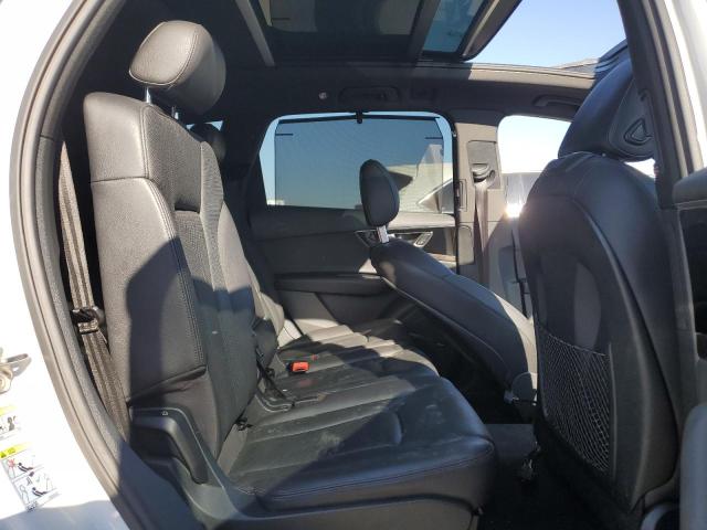 Photo 11 from auction – 2017 AUDI Q7 PREMIUM with VIN WA1LAAF74HD016155
