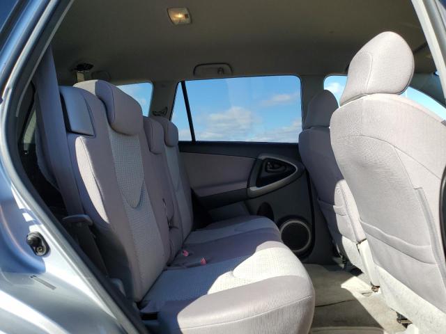 Photo 11 from auction – 2006 TOYOTA RAV4 with VIN JTMZD33V465021028