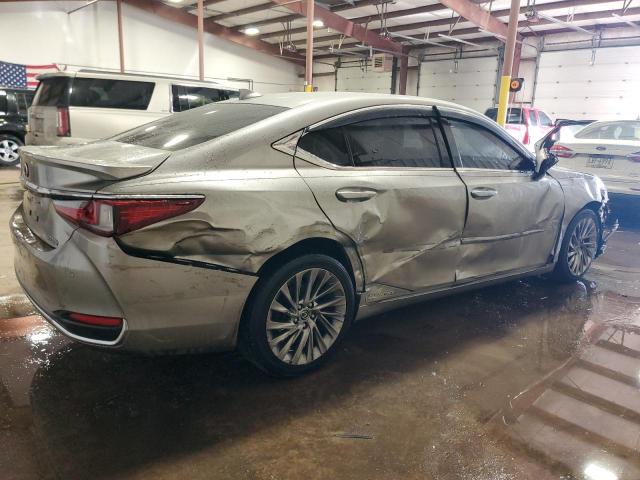 Снимка 3 от търг – 2019 LEXUS ES 300H с VIN JTHB21B10K2009978