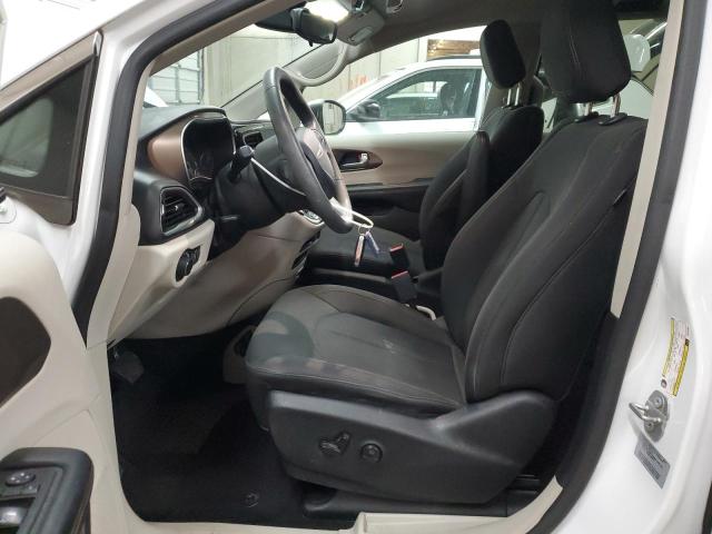 Photo 7 from auction – 2017 CHRYSLER PACIFICA T with VIN 2C4RC1DG7HR723101