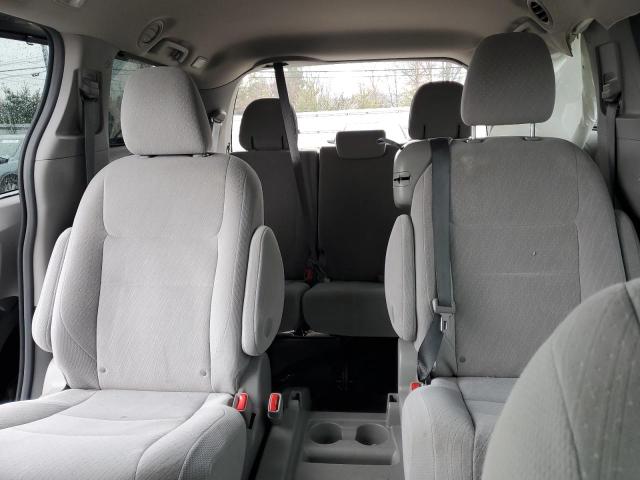 Photo 10 from auction – 2017 TOYOTA SIENNA LE with VIN 5TDKZ3DC0HS771345