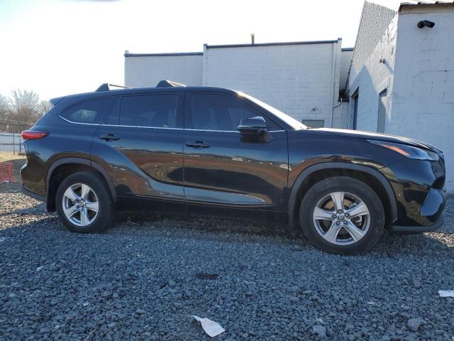 Photo 4 from auction – 2022 TOYOTA HIGHLANDER with VIN 5TDCZRBH4NS570596