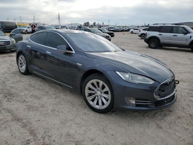 Photo 4 from auction – 2015 TESLA MODEL S with VIN 5YJSA1E1XFF119813