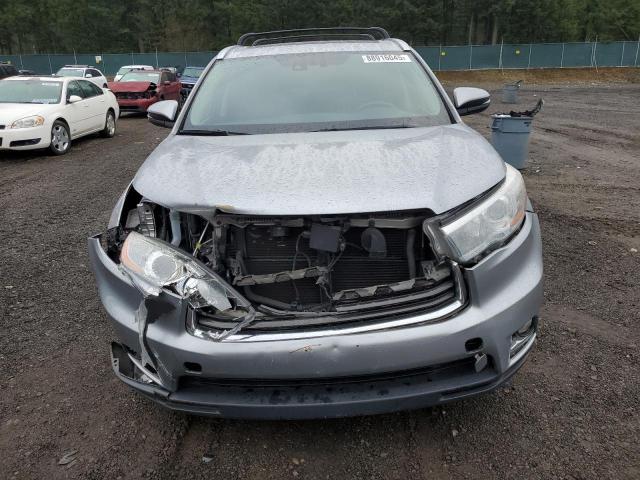 Photo 5 from auction – 2015 TOYOTA HIGHLANDER with VIN 5TDDCRFH1FS012786