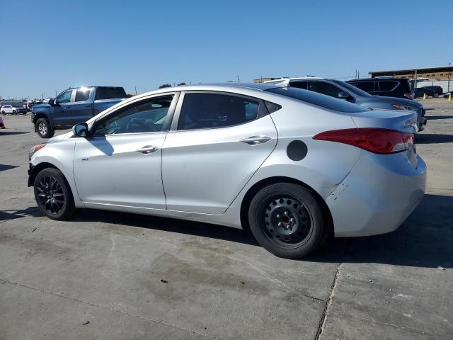 Photo 2 from auction – 2012 HYUNDAI ELANTRA GL with VIN 5NPDH4AE3CH077741