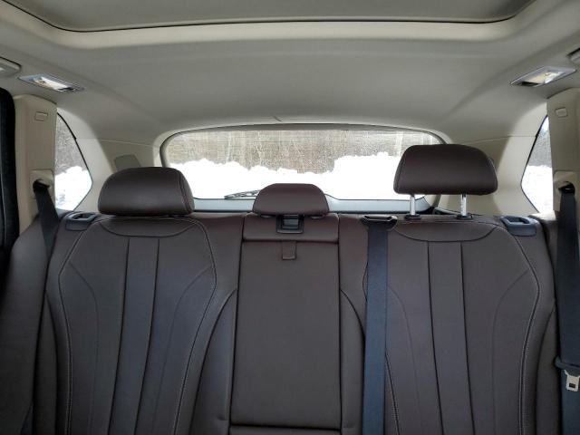 Photo 10 from auction – 2015 BMW X5 XDRIVE3 with VIN 5UXKR0C55F0P09441