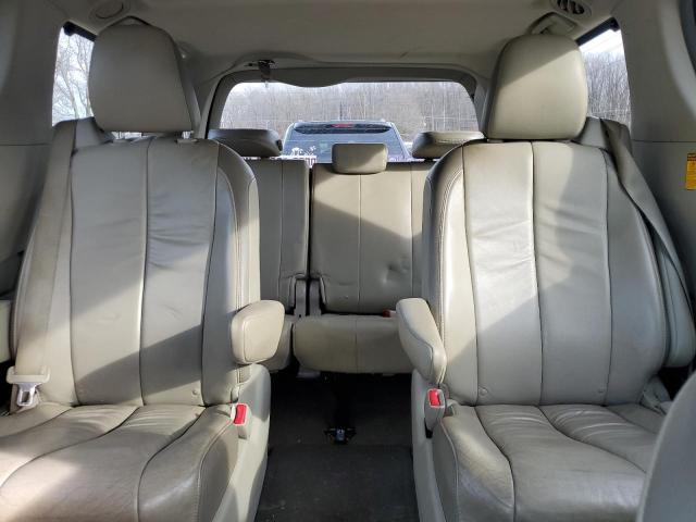 Photo 10 from auction – 2014 TOYOTA SIENNA XLE with VIN 5TDDK3DC6ES075212