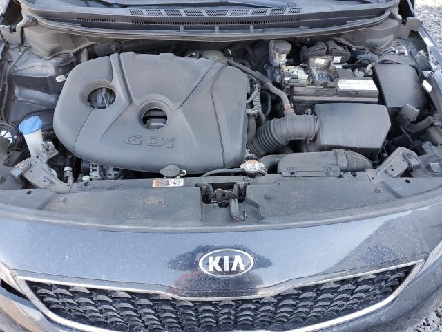Photo 11 from auction – 2017 KIA FORTE LX with VIN KNAFK5A84H5677831