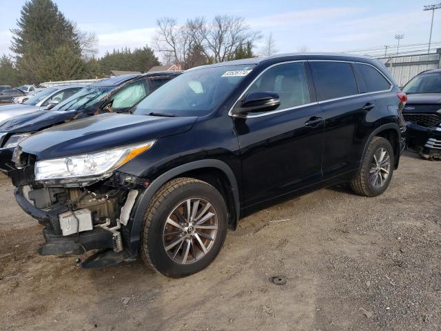 TOYOTA HIGHLANDER 2017 z numerem VIN 5TDJZRFH1HS433895 - Zdjęcie z aukcji