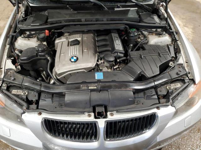 Photo 11 from auction – 2006 BMW 325 XI with VIN WBAVD13596KV09912