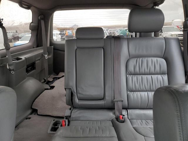 Photo 10 from auction – 2003 LEXUS LX 470 with VIN JTJHT00W433526999