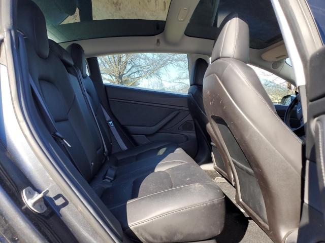Photo 10 from auction – 2018 TESLA MODEL 3 with VIN 5YJ3E1EB9JF068704