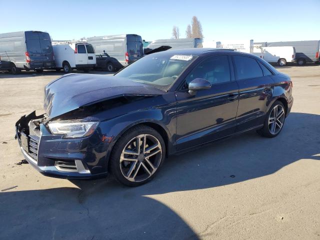 AUDI A3 PREMIUM 2017 with VIN WAUAUGFF5H1040350 - Photo from auction
