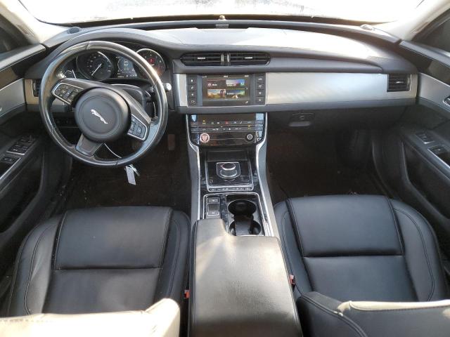 Zdjęcie 8 z aukcji – 2017 JAGUAR XF z VIN SAJBS4BV7HCY28562