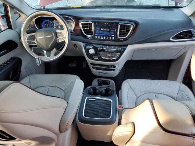 Photo 8 from auction – 2017 CHRYSLER PACIFICA L with VIN 2C4RC1GG6HR635880