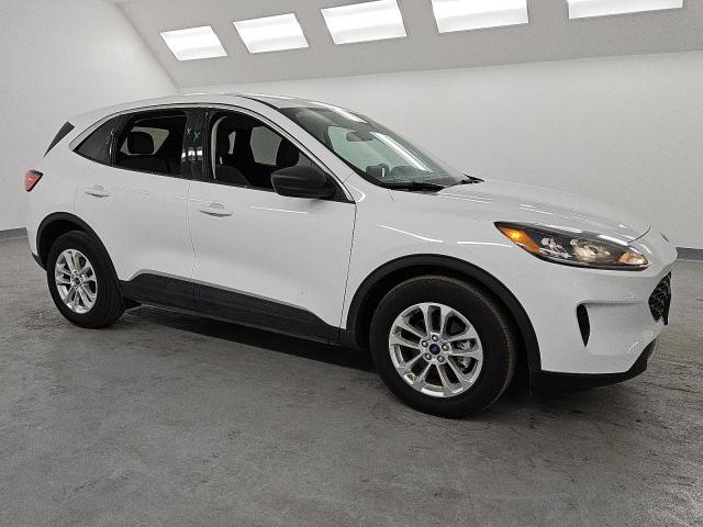 Photo 4 from auction – 2022 FORD ESCAPE SE with VIN 1FMCU0BZ9NUB27547
